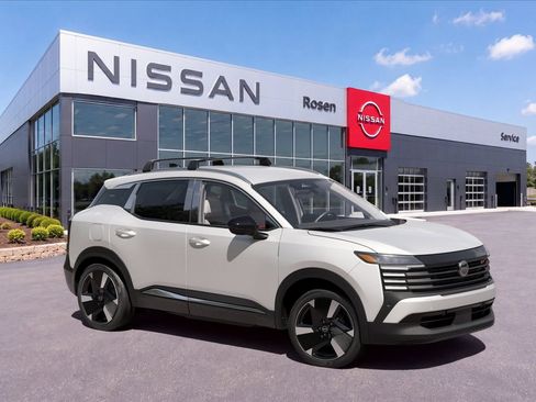 New 2026 Nissan Kicks SR w/ Cold Weather Package AWD/4WD image 6