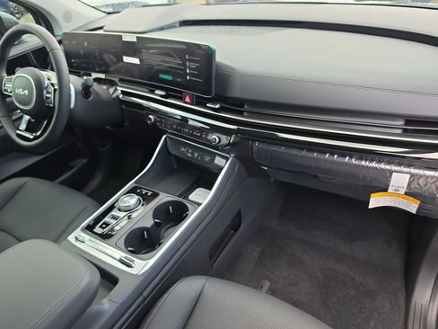 New 2026 Kia Carnival SX Prestige FWD image 12