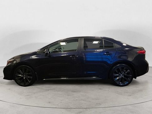 Used 2024 Toyota Corolla SE FWD image 2
