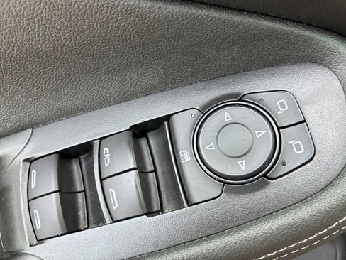 Used 2024 Buick Encore GX Sport Touring w/ Comfort Package FWD image 18