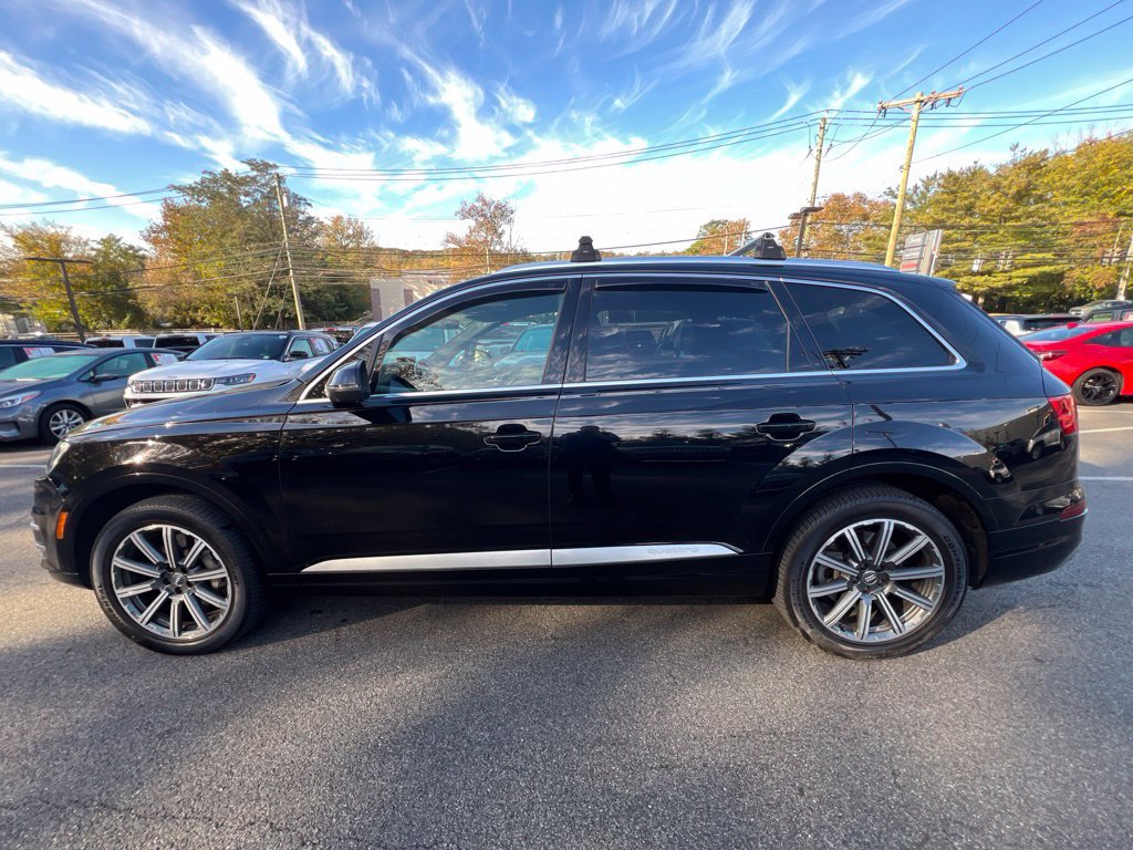 Used 2017 Audi Q7 3.0T Premium Plus w/ Premium Plus Package AWD/4WD image 8