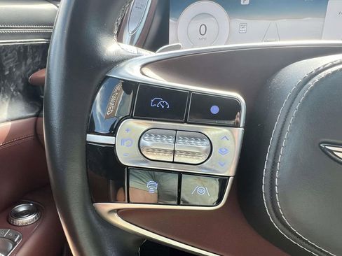 Certified 2023 Genesis G90 3.5T image 31