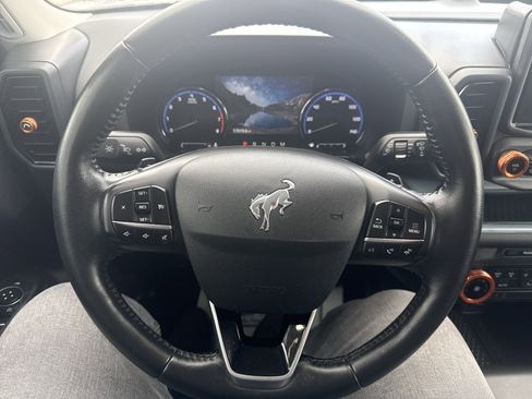 Used 2022 Ford Bronco Sport Badlands image 17