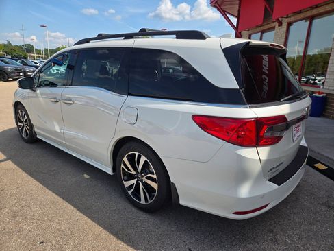 Used 2018 Honda Odyssey Elite image 5