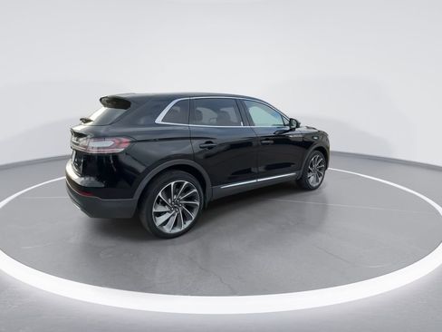 Used 2023 Lincoln Nautilus Reserve w/ Equipment Group 201A image 8