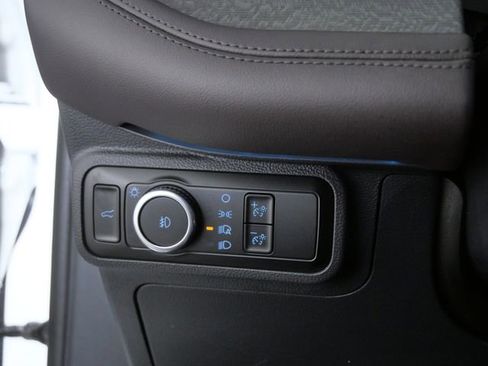 Certified 2025 Ford Explorer Platinum AWD/4WD image 27