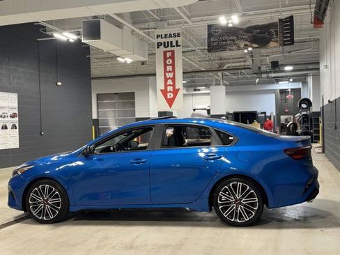 Used 2023 Kia Forte GT w/ GT2 Package image 32