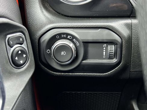 Used 2023 Jeep Wrangler Unlimited Rubicon 392 w/ Trailer Tow Package image 24