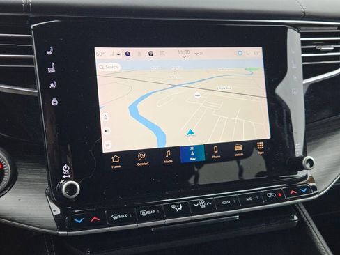 Used 2023 Jeep Wagoneer Series III w/ Preferred Equipment Group image 27