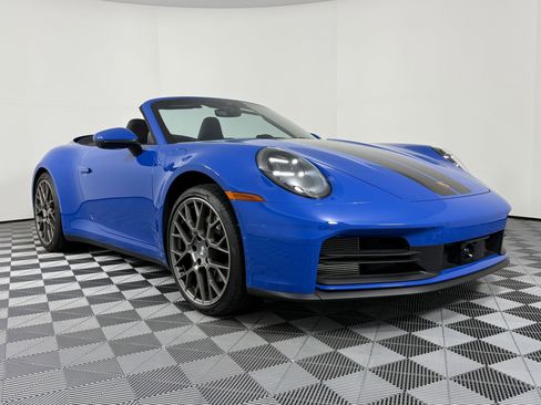 Certified 2025 Porsche 911 Carrera image 7