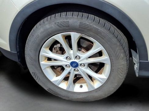 Used 2018 Ford Escape SE AWD/4WD image 18