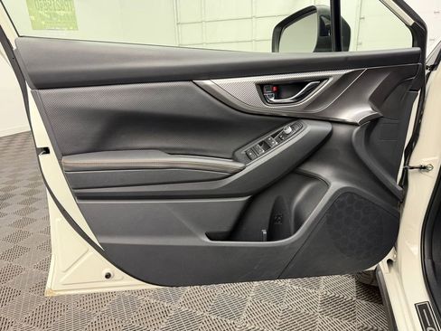 Used 2023 Subaru Crosstrek 2.5i Limited image 12