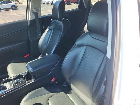 Used 2023 Kia Sportage EX FWD image 27