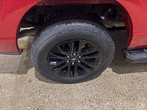 Used 2024 Ford F150 Lariat w/ Equipment Group 502A High image 29