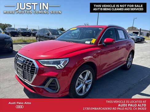 Used 2024 Audi Q3 2.0T Premium Plus AWD/4WD image 1