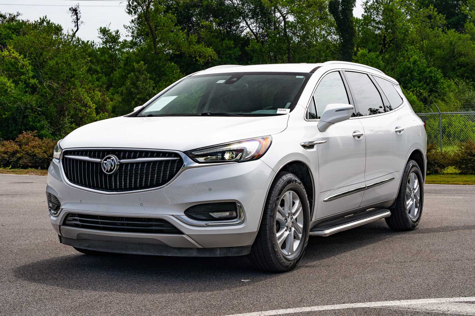 Used 2018 Buick Enclave Premium FWD image 3