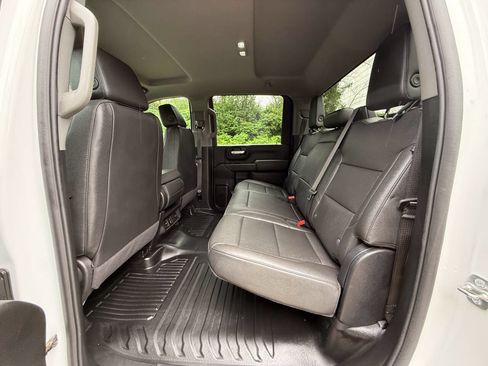 Used 2025 Chevrolet Silverado 2500 W/T w/ WT/CX Safety Package AWD/4WD image 10
