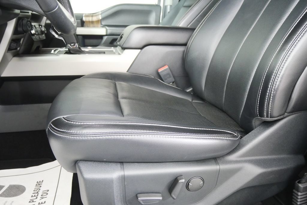 Used 2020 Ford F150 Lariat AWD/4WD image 12