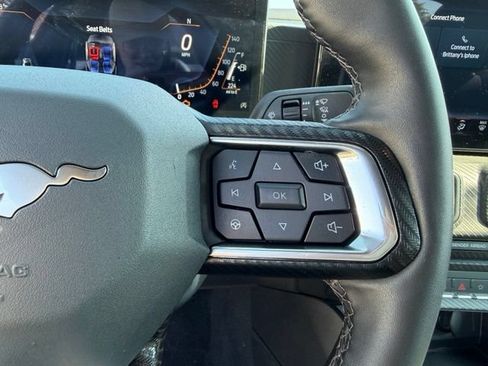 Used 2024 Ford Mustang Coupe RWD image 17