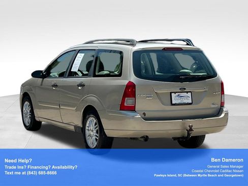 Used 2006 Ford Focus ZXW Wagon FWD image 10