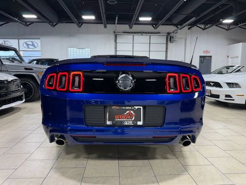 Used 2013 Ford Mustang GT w/ Brembo Brake Pkg RWD image 5