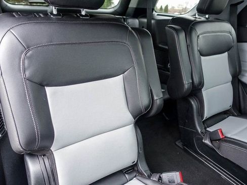 Used 2023 Ford Explorer XLT w/ Equipment Group 202A image 14