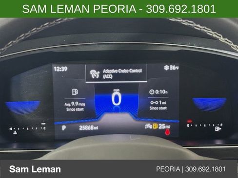 Used 2023 Volkswagen Tiguan SE image 12