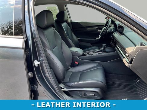 Used 2023 Honda Accord Touring image 29