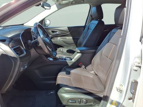 Used 2022 Chevrolet Equinox Premier image 16