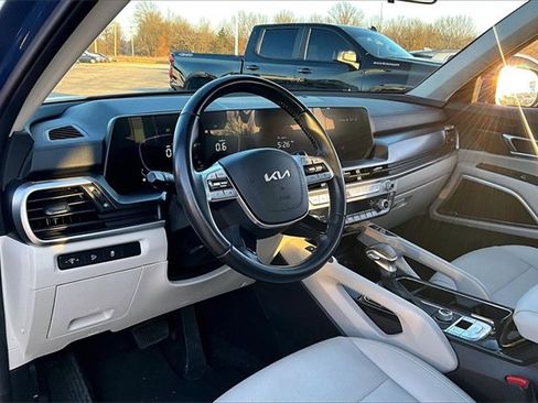 Used 2023 Kia Telluride S w/ S Sunroof Package image 17