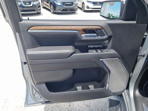Used 2024 Chevrolet Silverado 1500 High Country w/ Technology Package AWD/4WD image 20