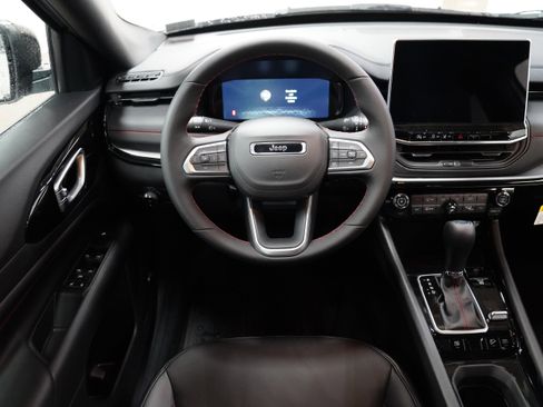 New 2026 Jeep Compass Trailhawk w/ Sun, Sound & Navigation Group image 12