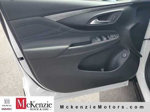 New 2026 Buick Envista Sport Touring w/ Convenience I Package FWD image 8