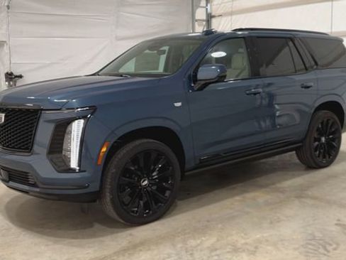 New 2026 Cadillac Escalade Platinum Sport w/ LPO, ONYX Package image 4