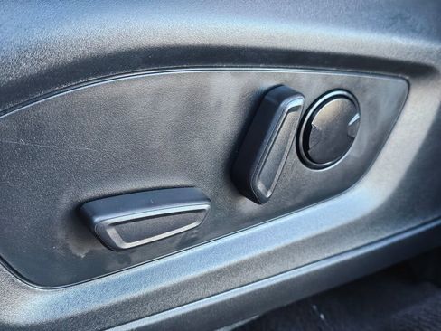 Certified 2023 Ford Explorer Limited image 18