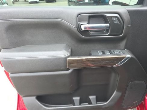 Used 2022 Chevrolet Silverado 1500 RST image 13
