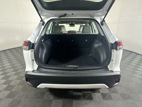 Certified 2026 Toyota Corolla Cross L FWD image 30