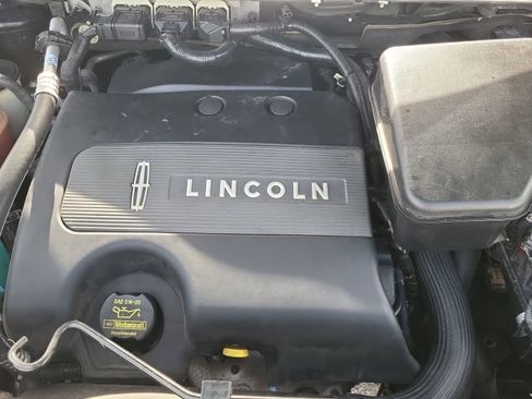 Used 2013 Lincoln MKX FWD w/ Wood Pkg image 22