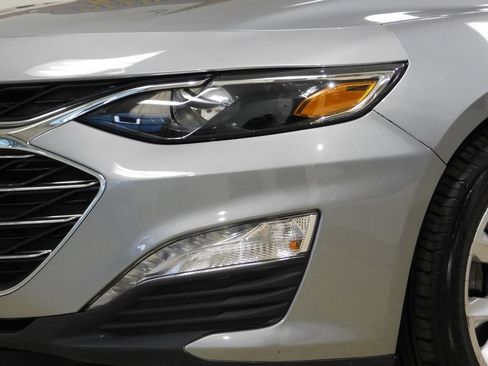 Used 2023 Chevrolet Malibu LT FWD image 13