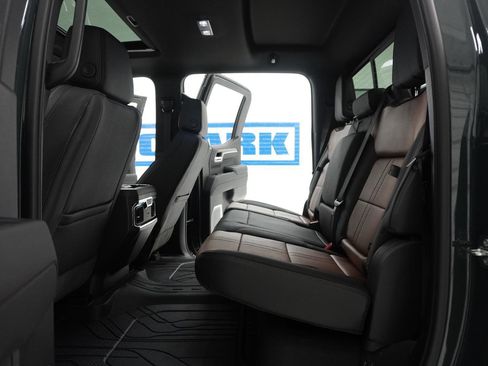New 2026 Chevrolet Silverado 1500 High Country w/ High Country Premium Package AWD/4WD image 36