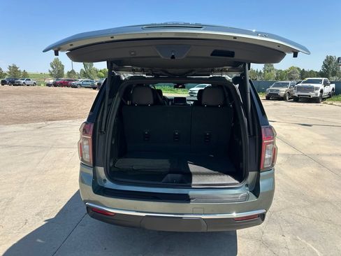Used 2024 Chevrolet Tahoe LT w/ LT Signature Package AWD/4WD image 21