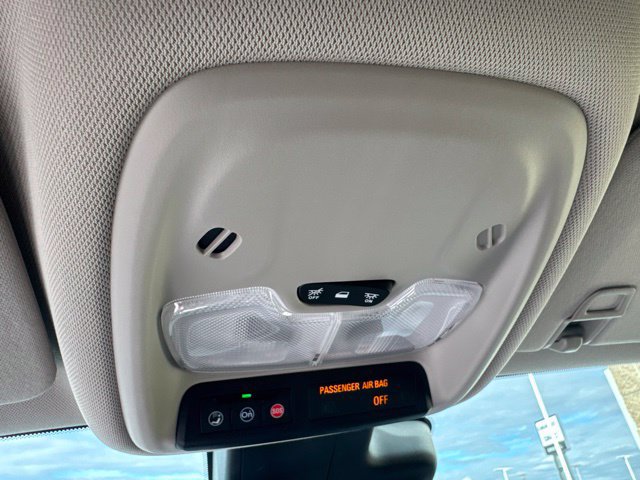 Used 2020 Buick Encore GX Preferred w/ Cold Weather Comfort Package FWD image 27