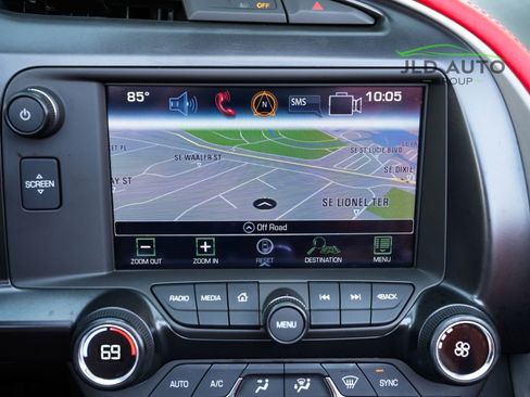 Used 2016 Chevrolet Corvette Z06 w/ 3LZ Preferred Equipment Group image 22