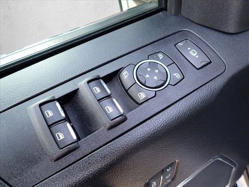 Used 2021 Ford F350 Platinum image 17