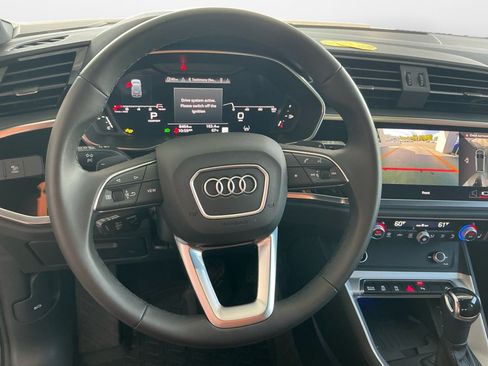 Used 2025 Audi Q3 2.0T Premium Plus w/ Premium Plus Package AWD/4WD image 10