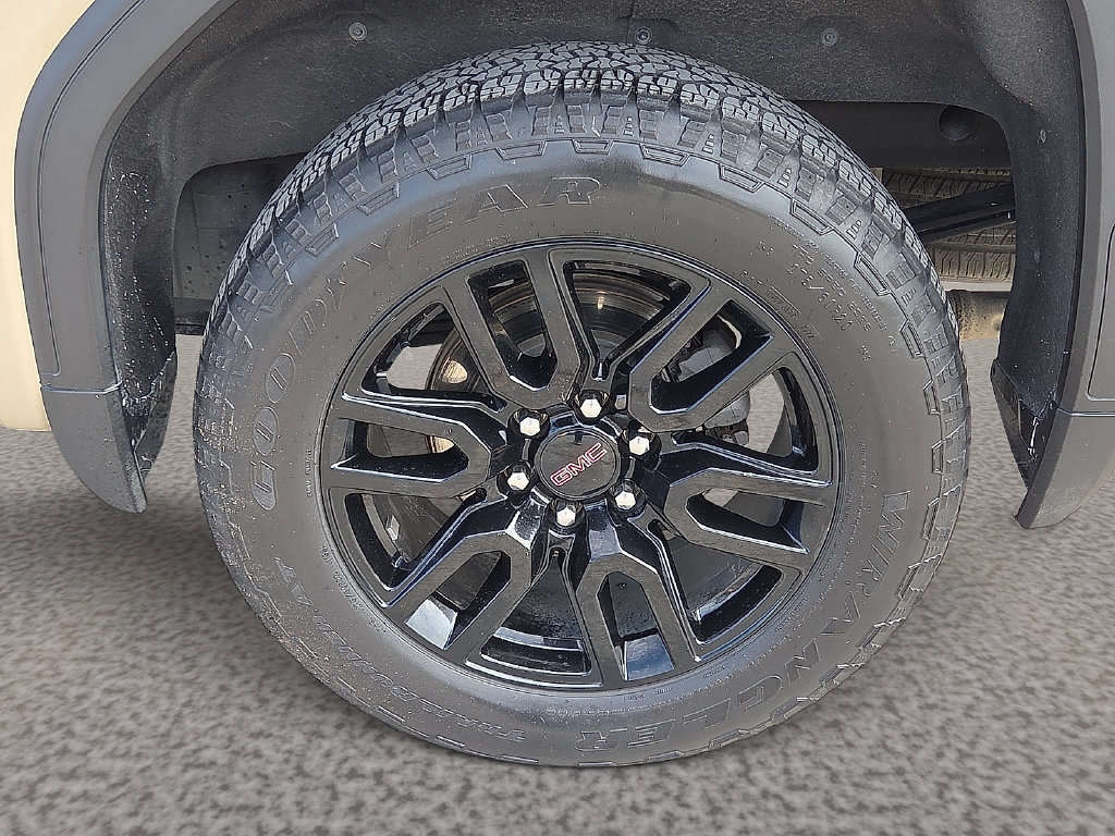 Used 2022 GMC Sierra 1500 Elevation AWD/4WD image 8