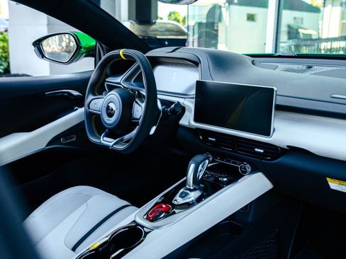 New 2026 Lotus Emira SE image 3