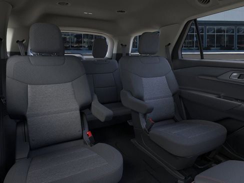 New 2026 Ford Explorer Active AWD/4WD image 11