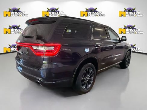 Used 2024 Dodge Durango GT w/ Blacktop Package AWD/4WD image 4