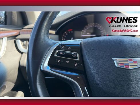 Used 2017 Cadillac XTS Luxury image 21